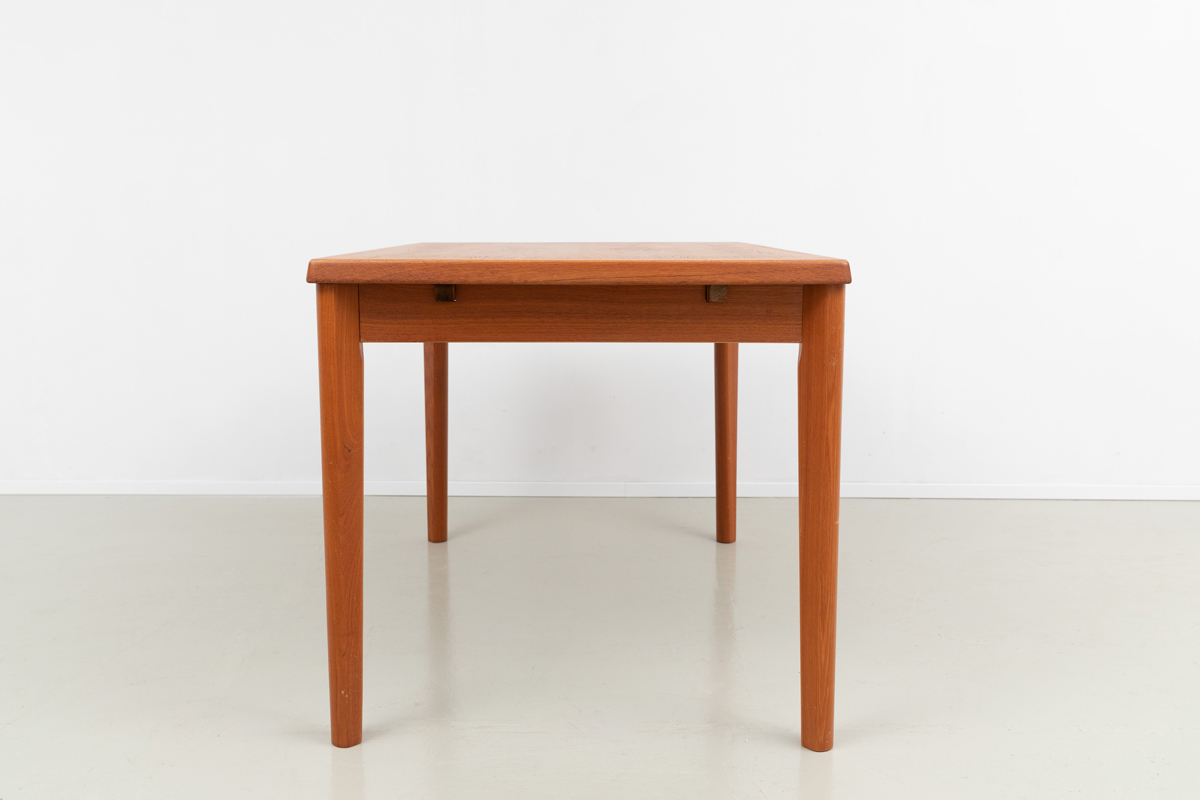 Dänischer Teak Esszimmertisch Furbo