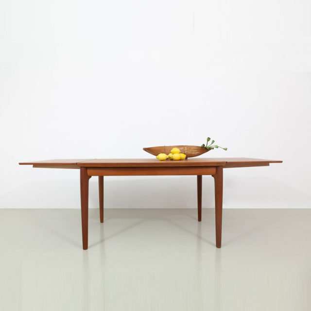 Teak Esstisch 60er Jahre