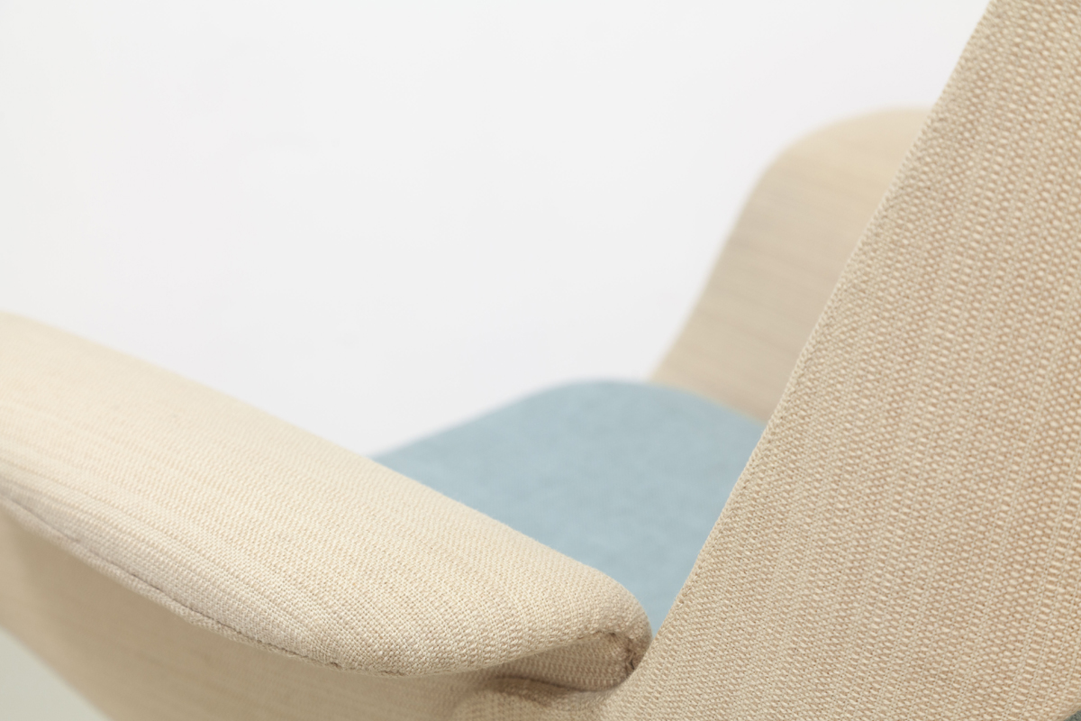 Asko Sessel mit Ottomane