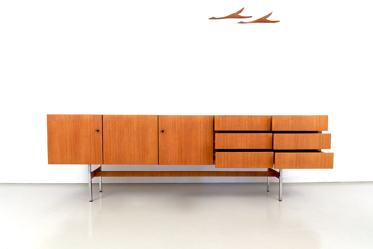 Mustering International 60er