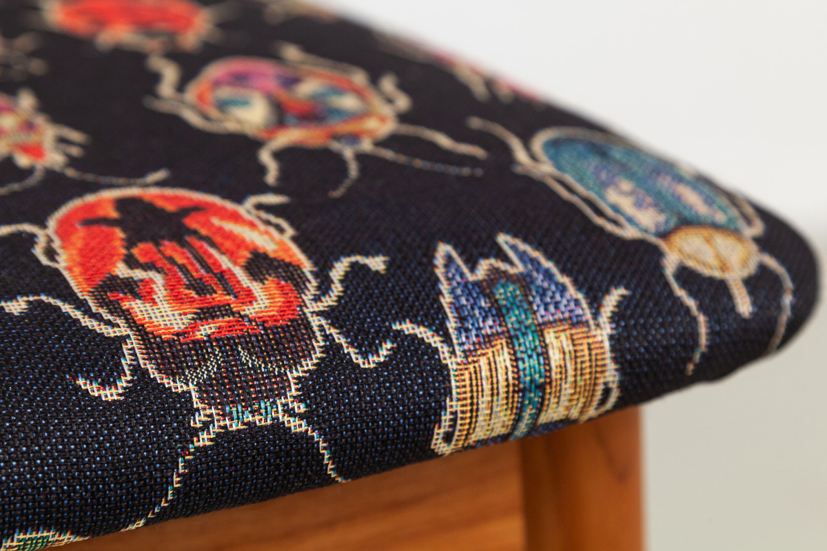 niels Koefoeld teakstuhl gobelin