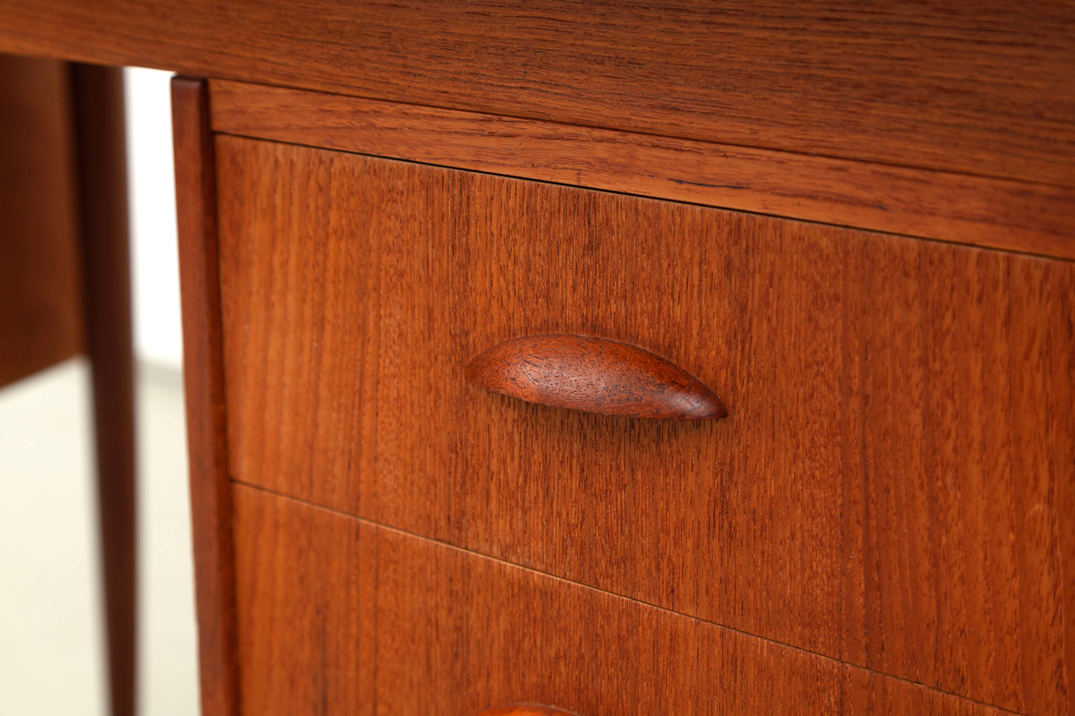 Teak Schreibtisch 60er Valentins