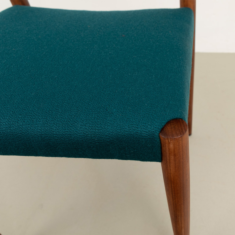 Möller grün Palisander Esszimmerstühle