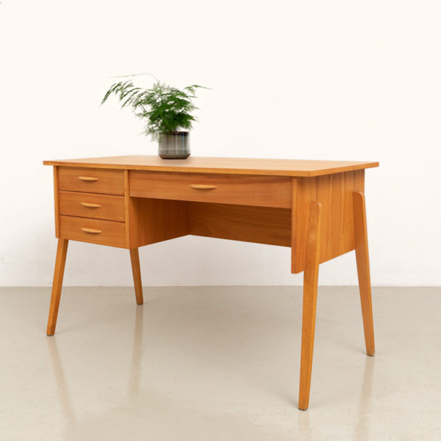 60er Jahre Schreibtisch Esche