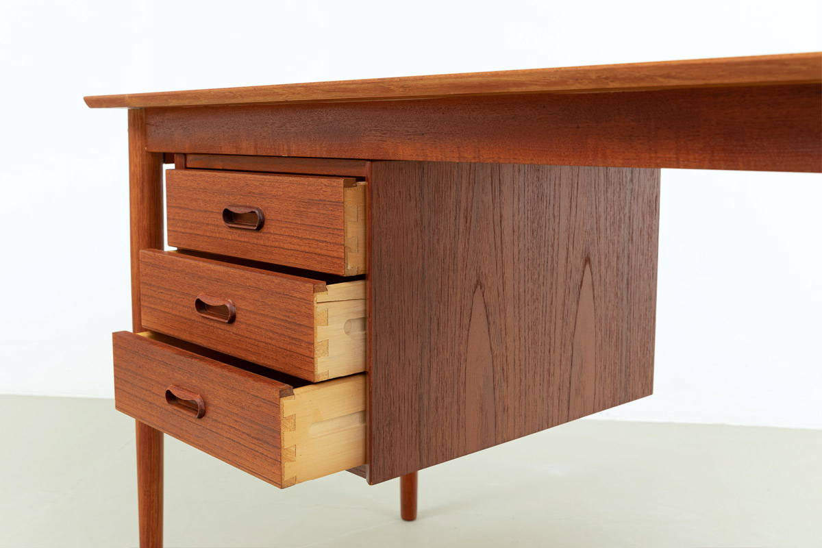 Vodder Homeoffice Schreibtisch Teak