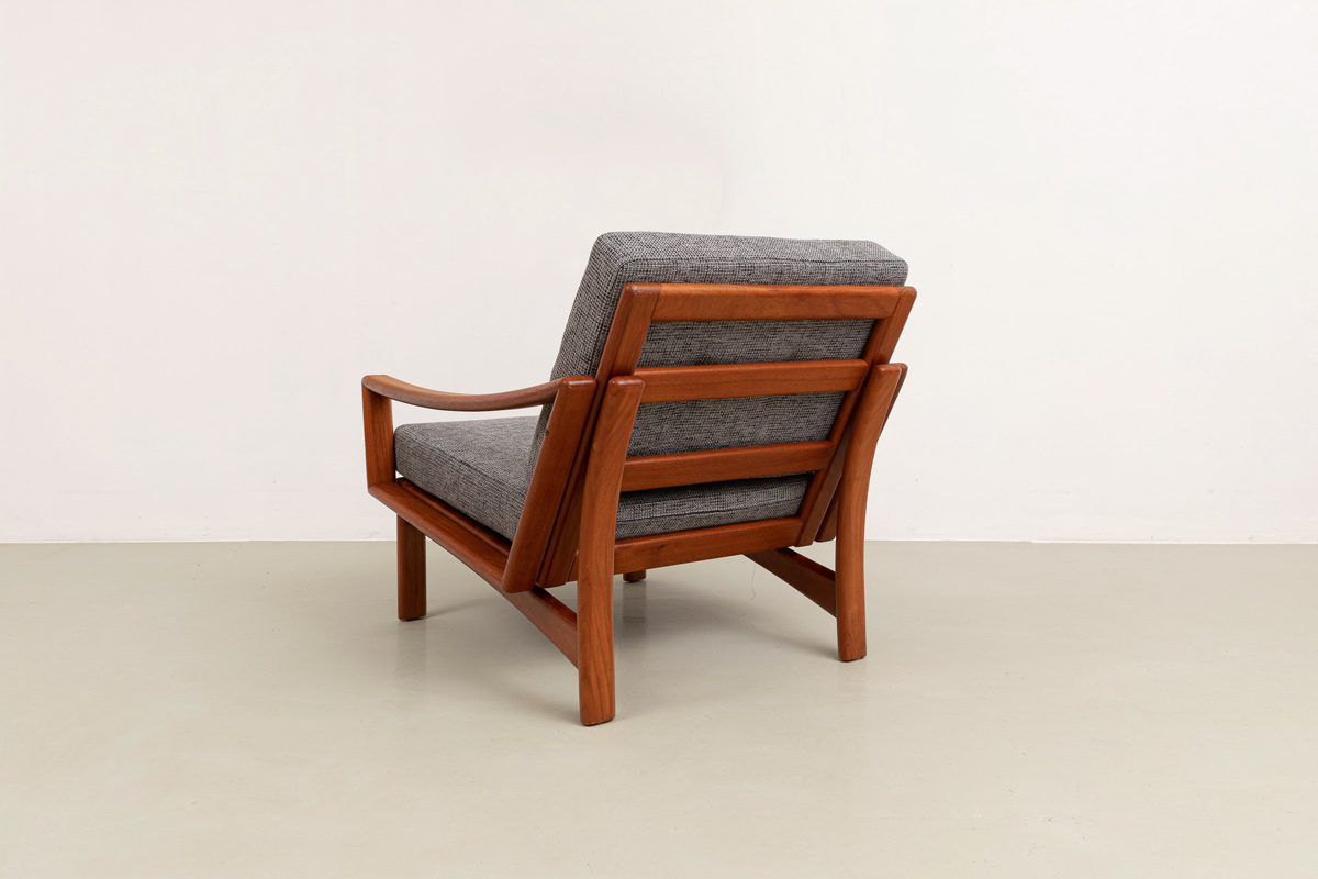 Grete Jalk armchair Teakholz