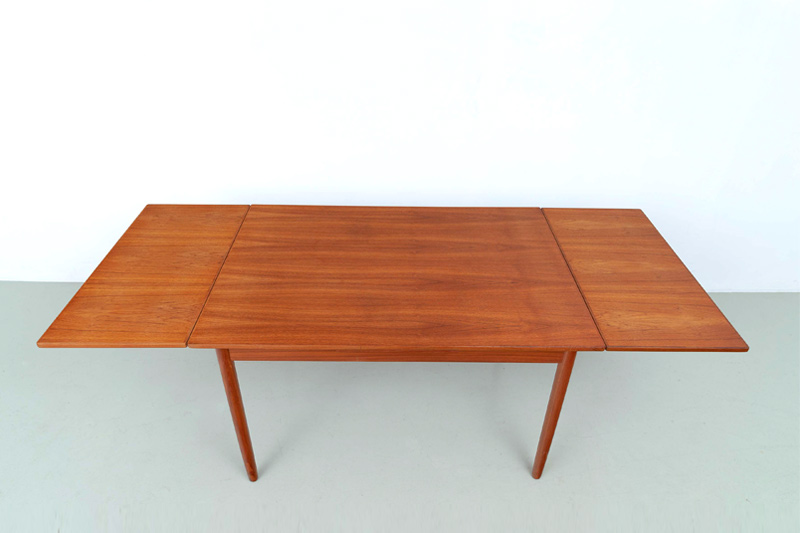 Teak Esstisch furniert Verlängerung