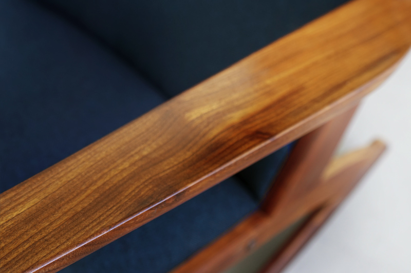 Palisander_holzmaserung_blau_midcentury