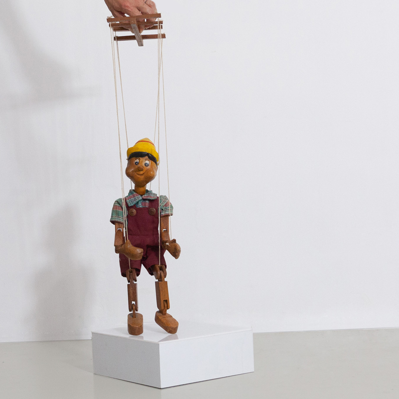 Handgeschnitzter Pinocchio